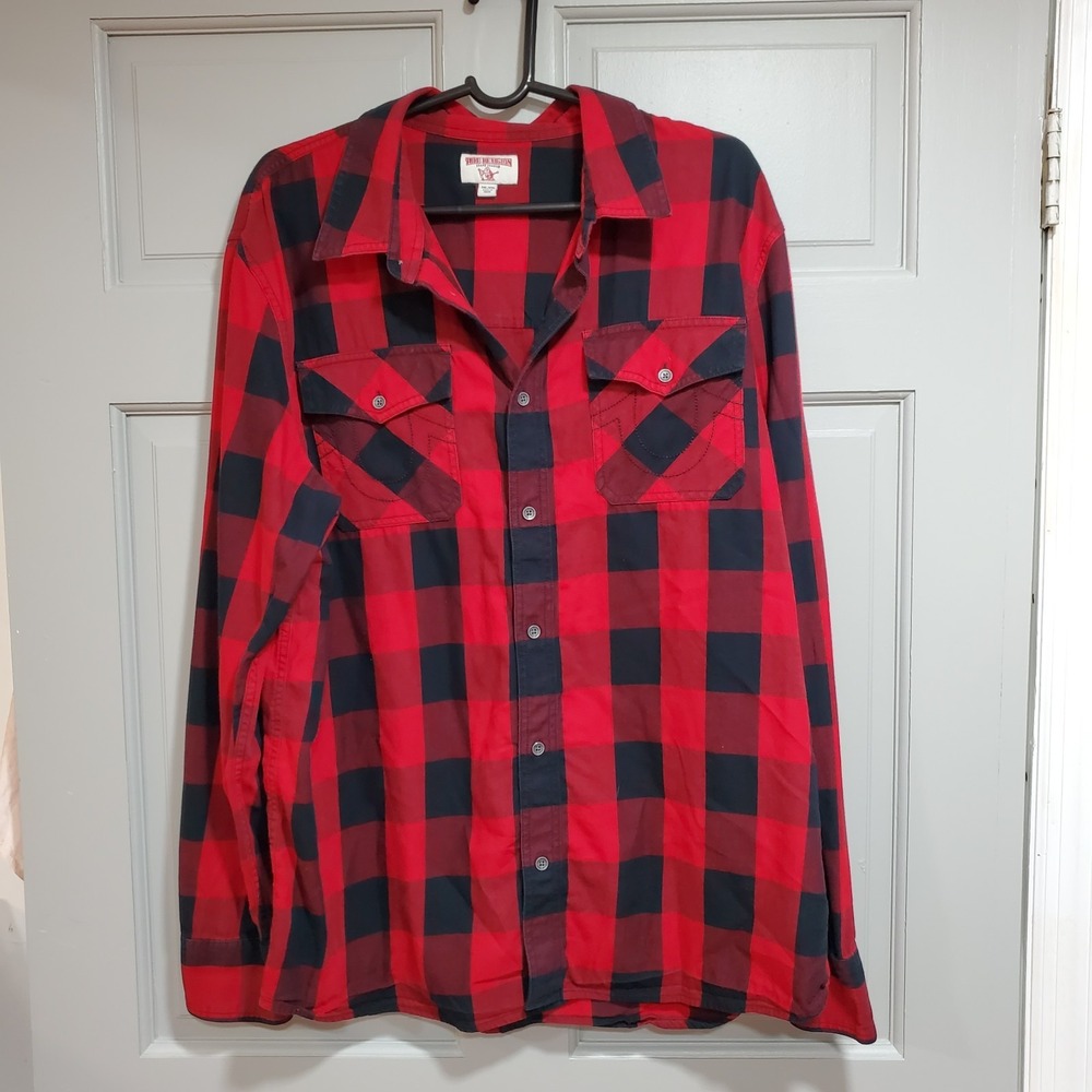 True Religion Men Shirt Size 2XL Red Black Plaid Button Up Casual Front Pocket